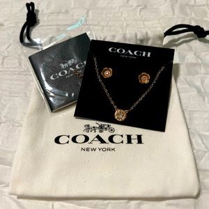 Coach Open Circle Necklace And Tea Rose Stud Earrings Set